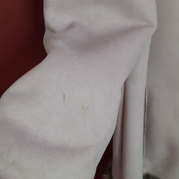 Light Purple Fur BEBE Coat - Picture 5 of 15